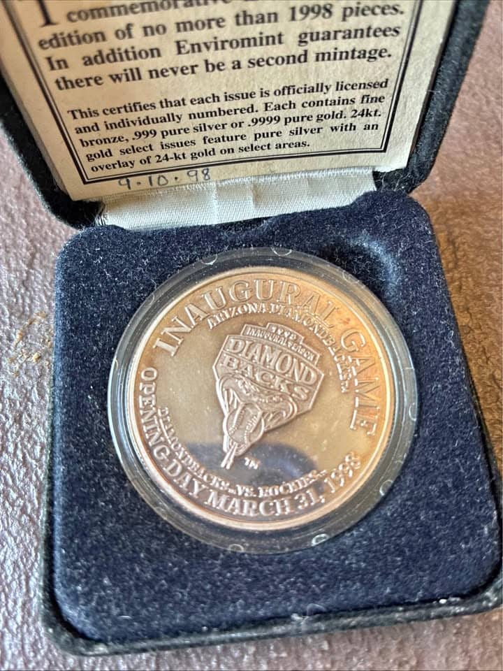 Coins & Currency collectible